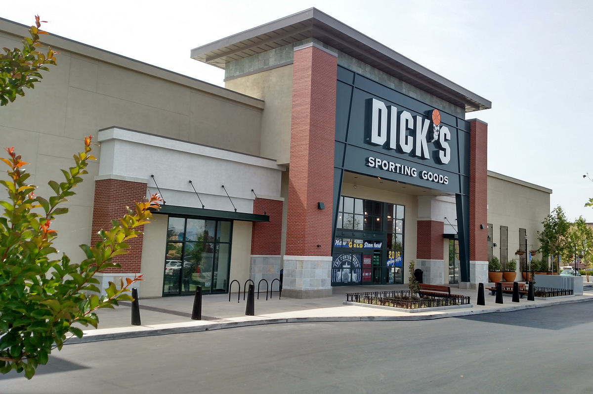 Dick’s Sporting Goods – Fremont, CA