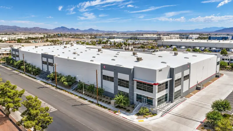 Aerial view of the Cheyenne & Walnut tilt-up industrial building in Las Vegas, Nevada