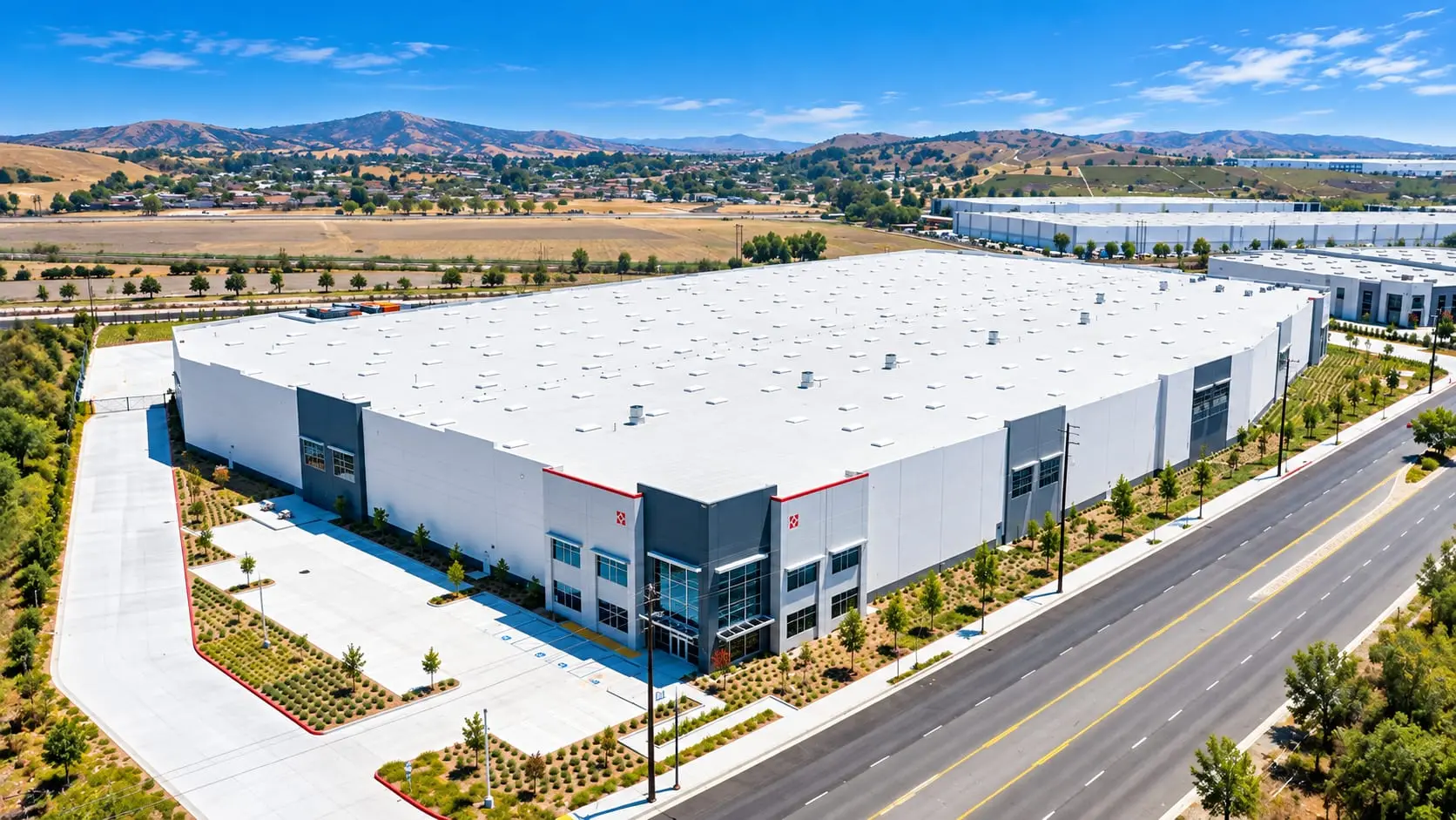 Aerial view of the new tilt-up Valley Logistics Center on its tight site in Pomona, California